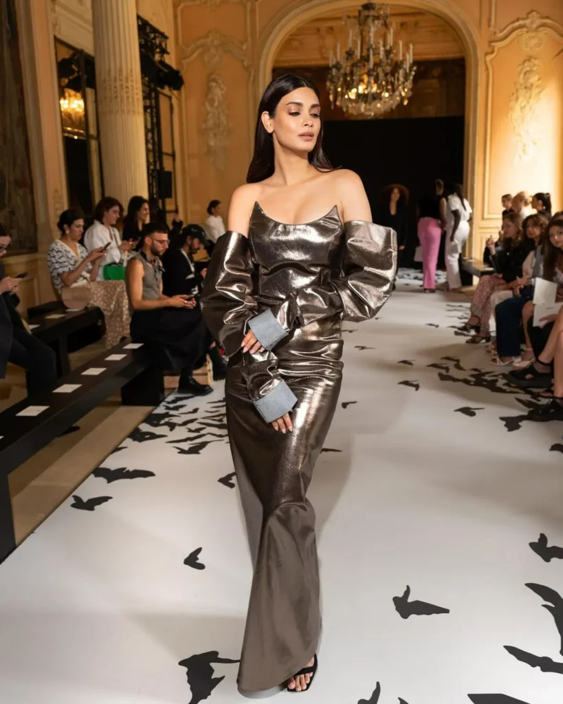 Runway Radiance: A Glimpse into Haute Couture
