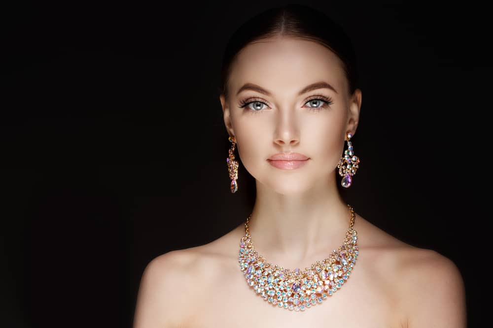 "Eternal Sparkle: Illuminate Your Moments with Our Precious Jewelry"